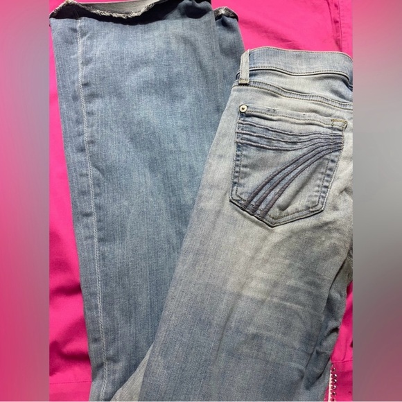 7 For All Mankind Light Blue Jeans - Picture 2 of 5